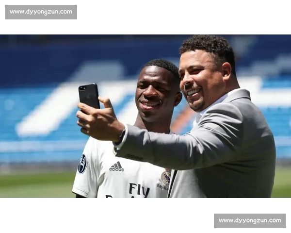 巴尔达诺点醒维尼修斯:天赋之外,情绪是必修课 巴尔达诺点醒维尼修斯:天赋之外,情绪是必修课